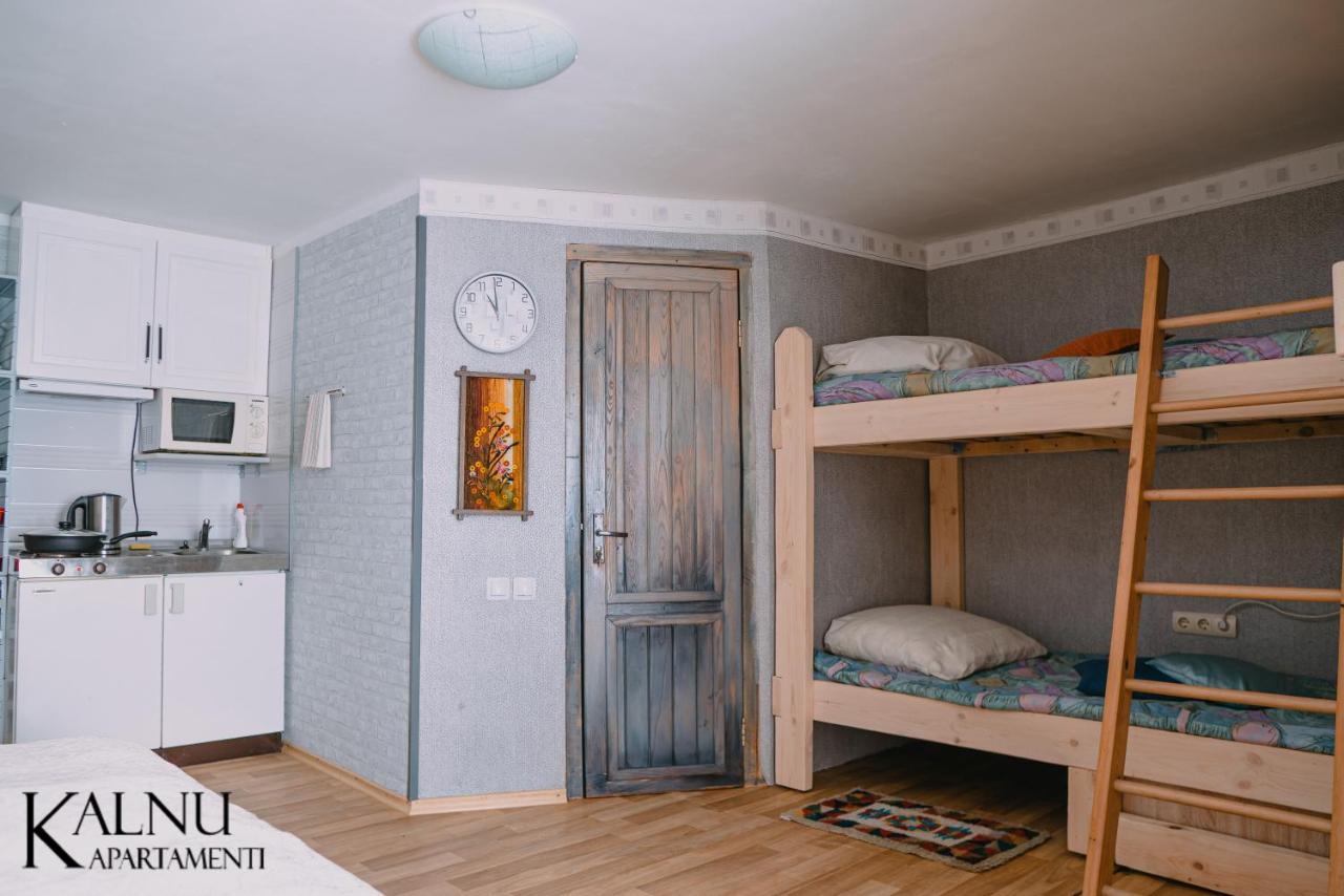אגלונה Kalna Apartamenti מראה חיצוני תמונה