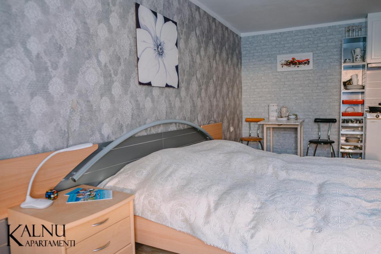 אגלונה Kalna Apartamenti מראה חיצוני תמונה